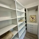 Olive Deluxe Golden Vilă *
