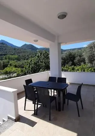Vilă Olive Deluxe Golden Chrysi Ammoudia